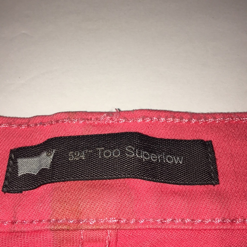 Levi Jeans 524 Too super low 33X 32